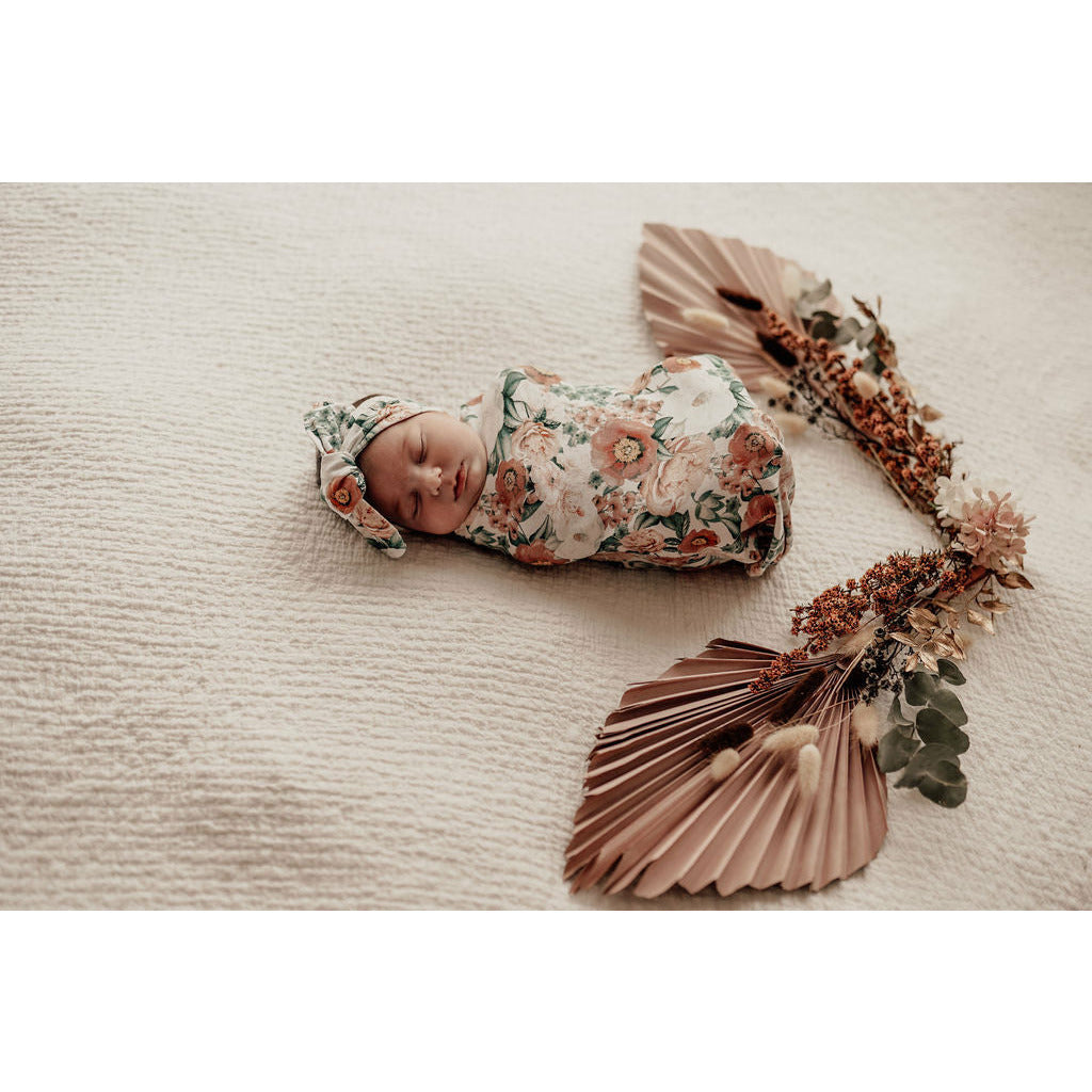 Florence Snuggle Swaddle & Topknot