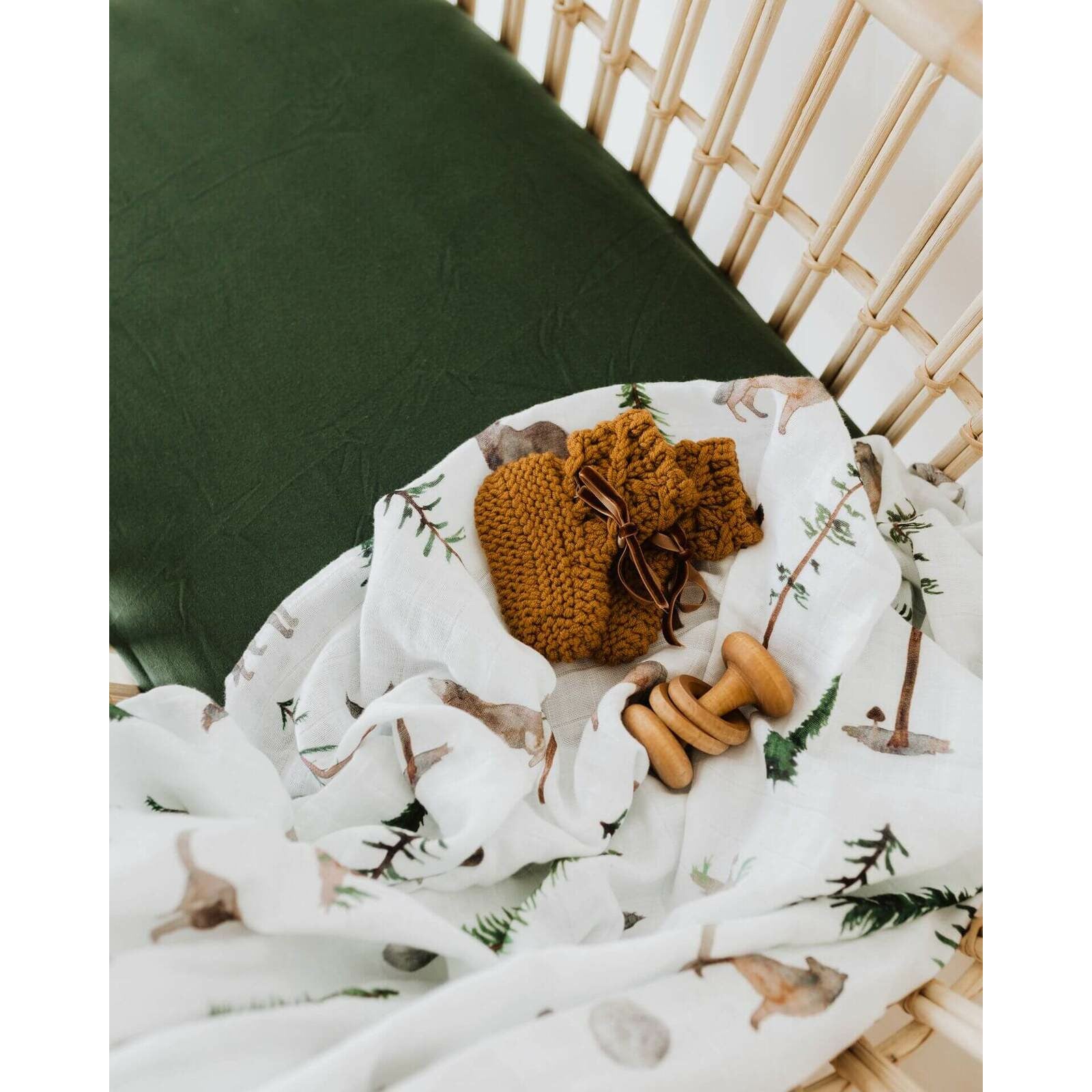 Olive bassinet sheet