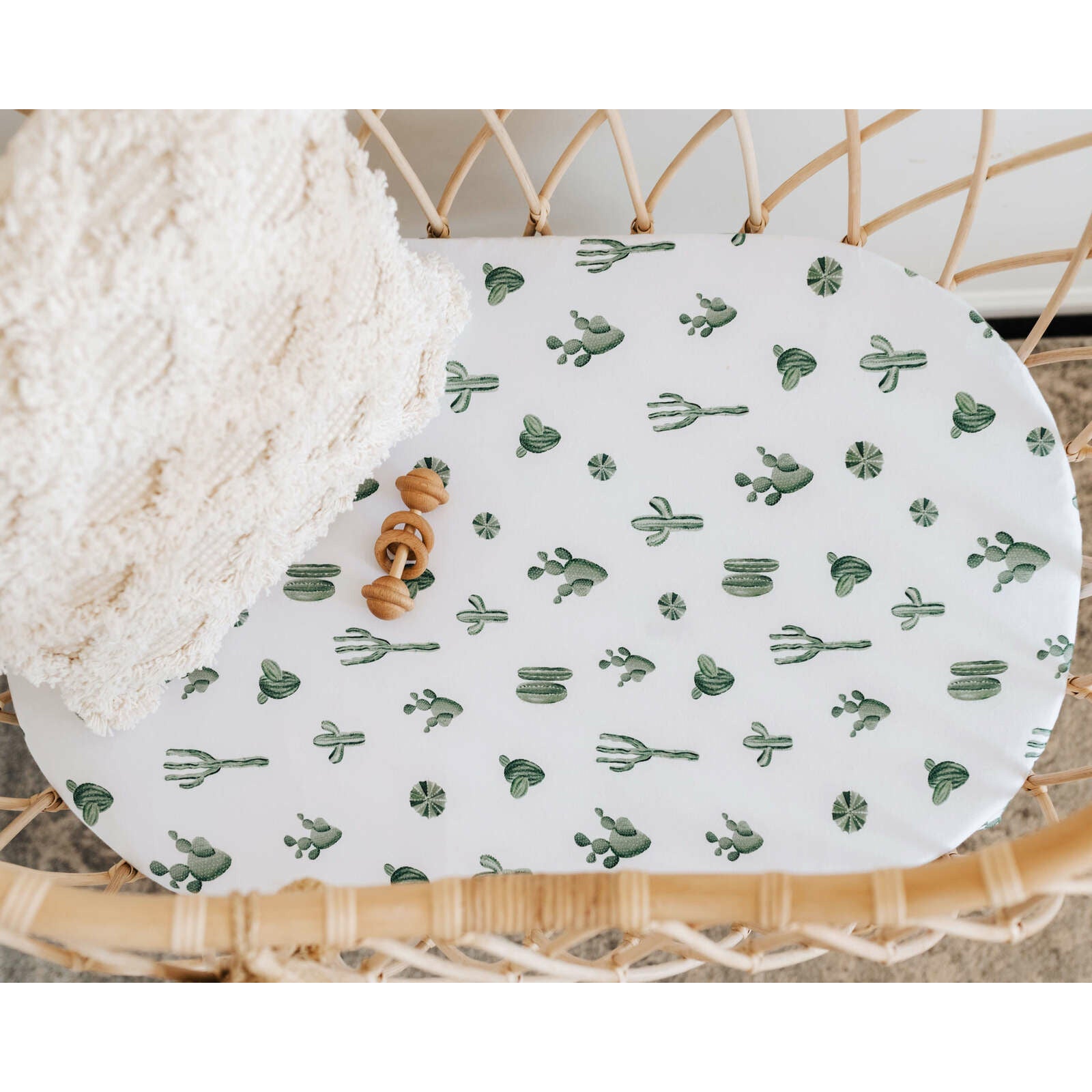 Cactus bassinet sheet