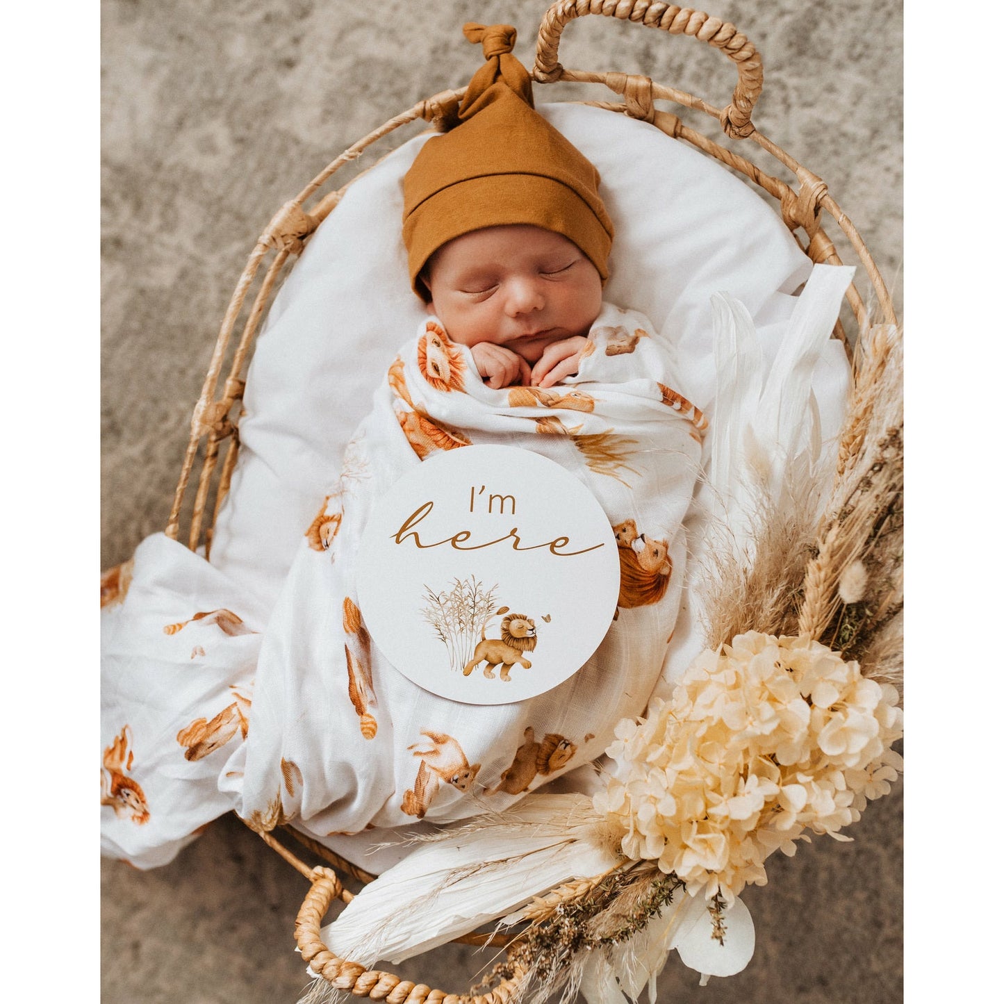 Lion muslin wrap